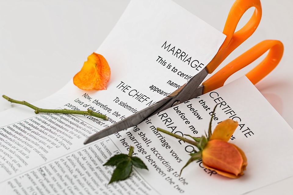 Come annullare il matrimonio simulato dall’avvocato?